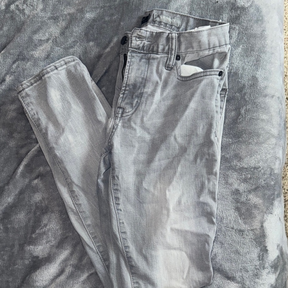 Aeropostale Gray Skinny Jeans